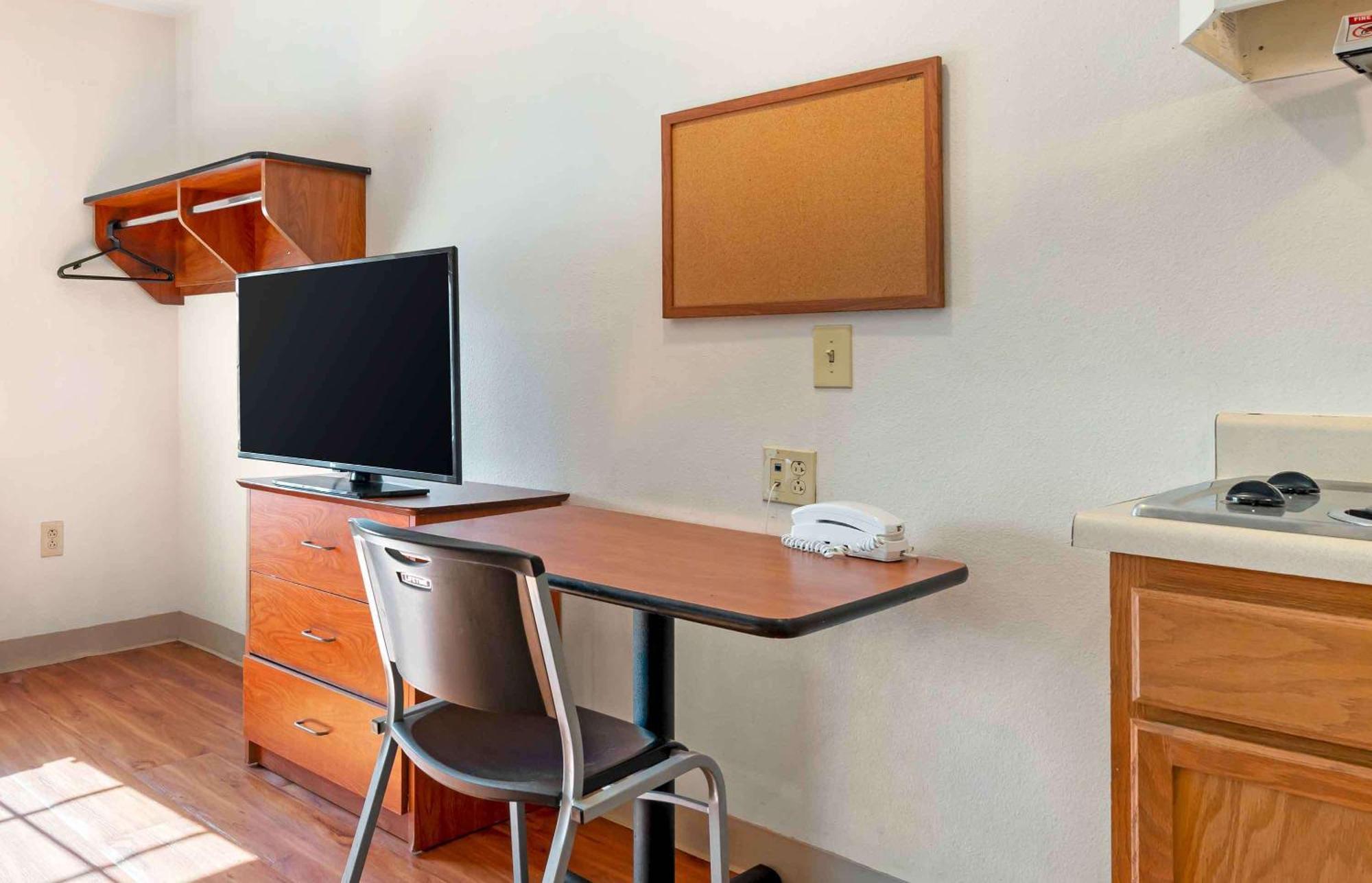 Extended Stay America Select Suites - Cincinnati - Sharonville Exterior foto